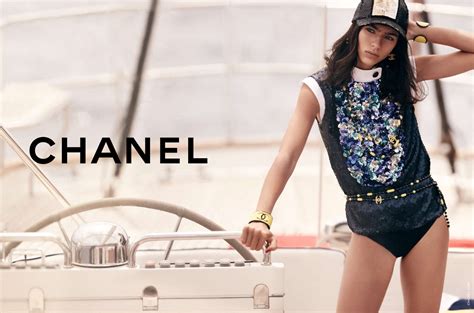 how does chanel advertise their products|Chanel advertising campaign.